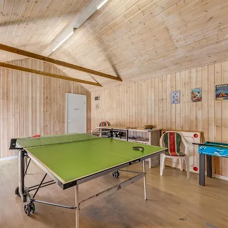 Ingelis - 150m To The Fjord By Interhome