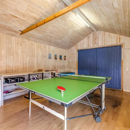 Ingelis - 150m To The Fjord By Interhome *